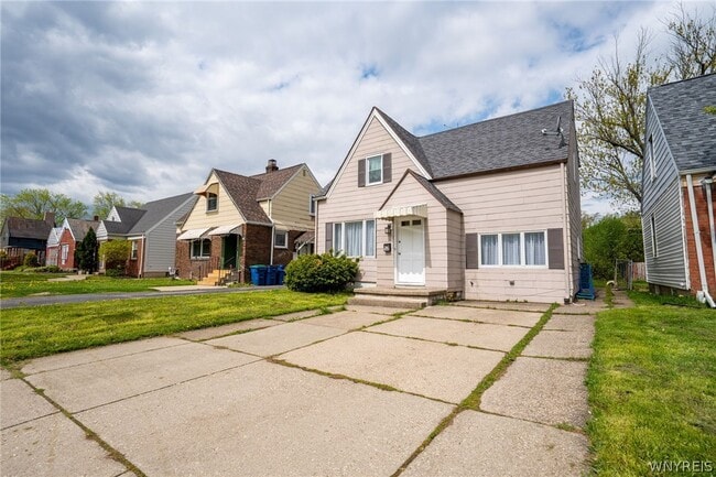 368 Grover Cleveland Hwy