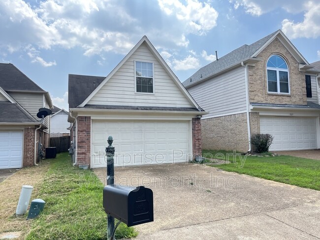 Photo - 9221 Lazzini Cove