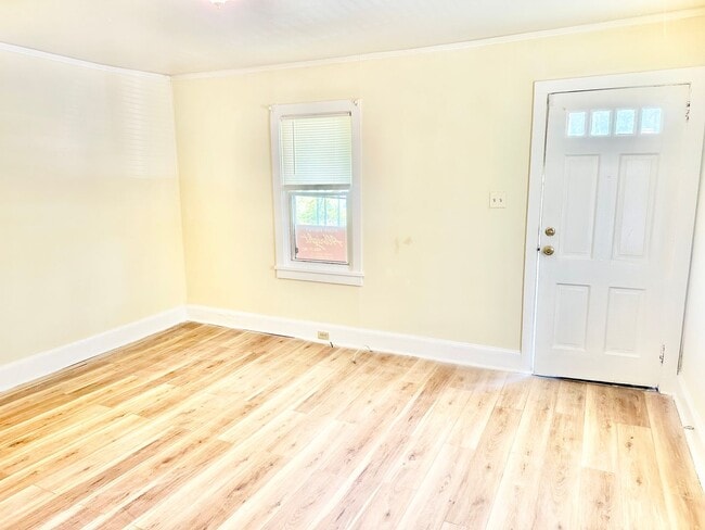 Photo - 260 Lucky Ln