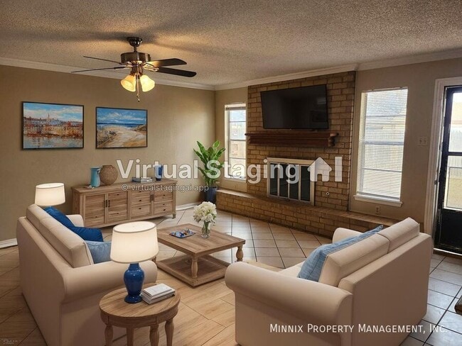 Photo - 2108 76th St