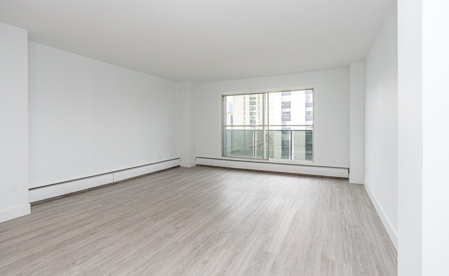 Photo - Lancaster Tower