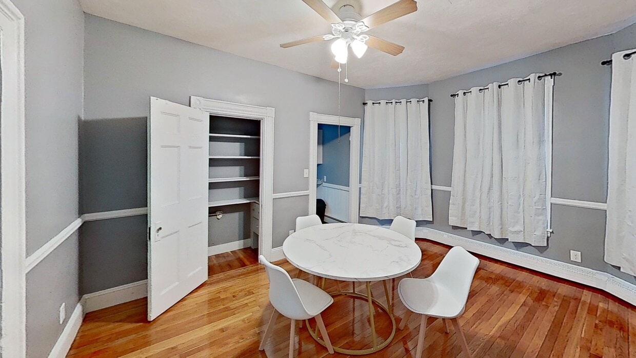 Photo - Private bedroom in 4 bed/1.5 bath Home