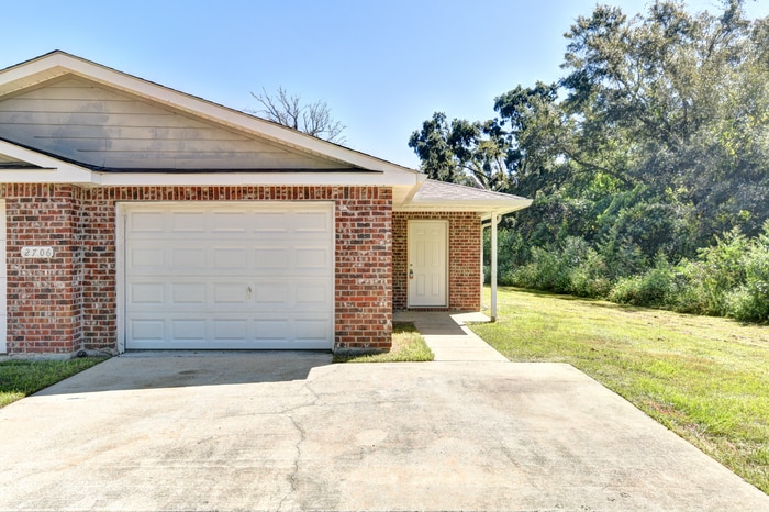 Photo - 2706 6th Ave