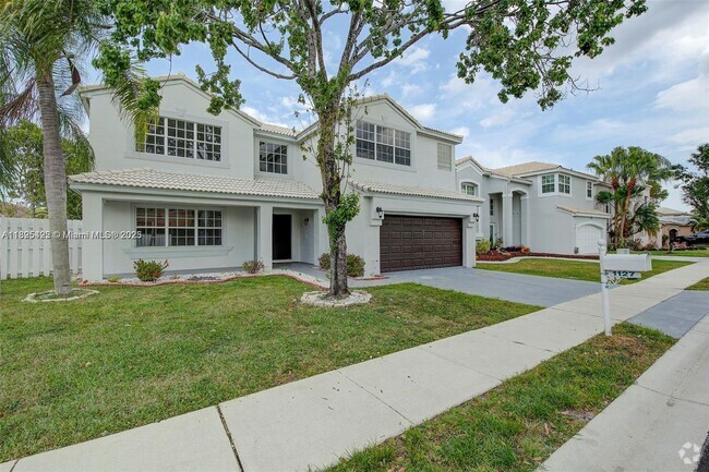 Building Photo - 1127 SW 104th Way Rental