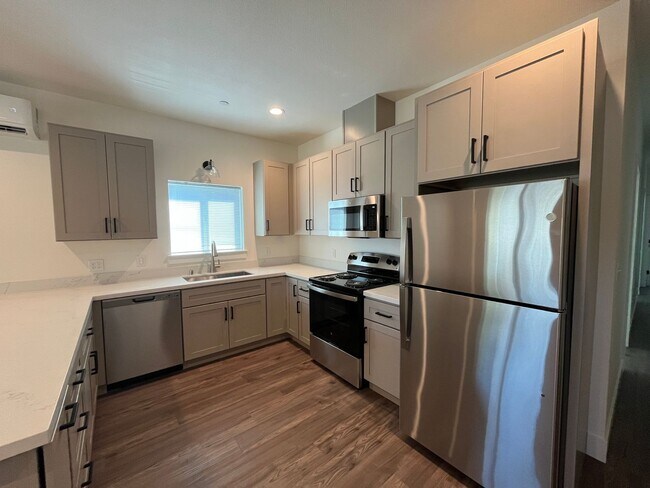 Photo - Newly built homes with City of Redding solar!