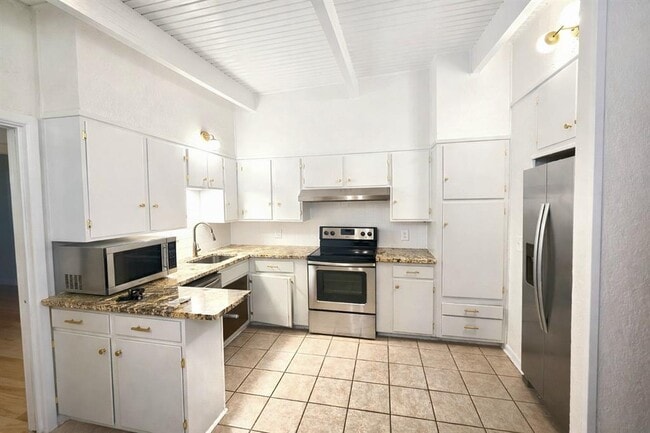 Photo - 1919 Sumner Dr