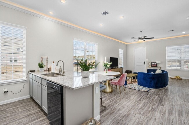 Photo - Clearwater at Balmoral