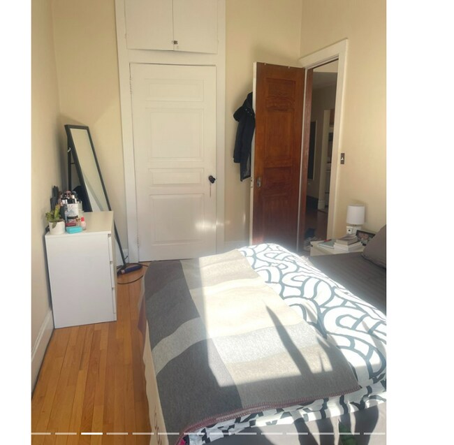 Photo - 469 Beacon St Unidad 0-5