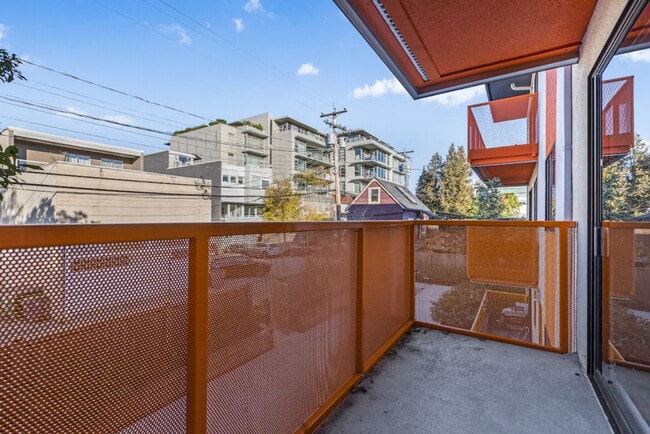 Photo - 1855 W 2nd Ave Unit SI ID1051771P