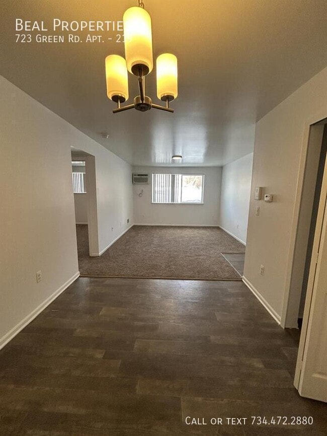 Photo - 723 Green Rd Unidad 219