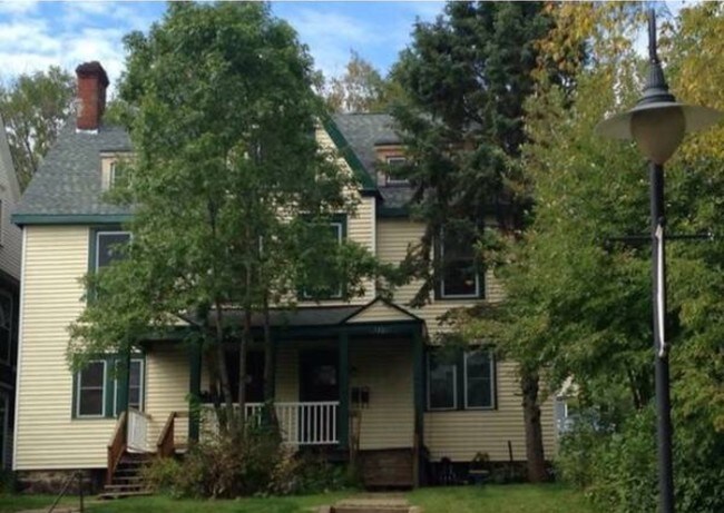 1205/1207 E 4th St - 1205 E 4th St Unit 1205