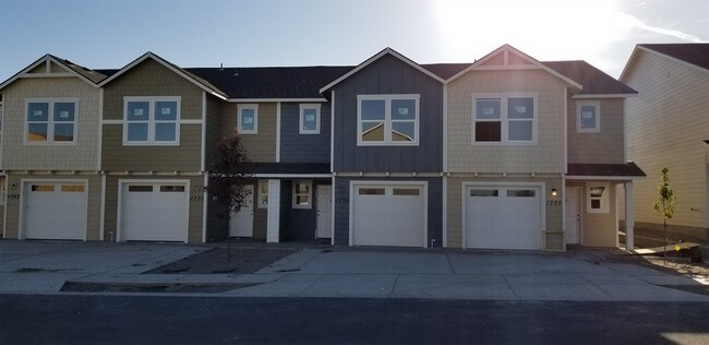 Photo - CIMMARON TERRACE