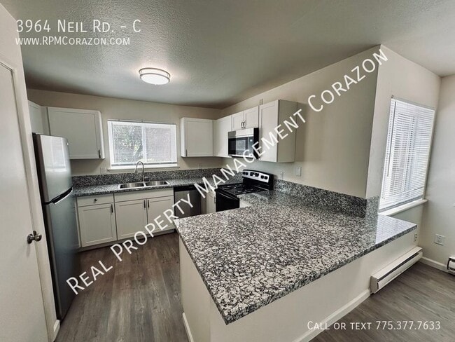 Building Photo - 3964 Neil Rd Unit C Rental