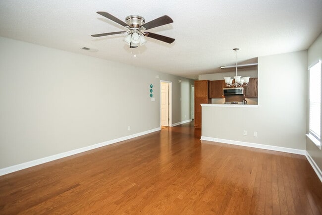 Photo - 1916 Harrison Park Dr