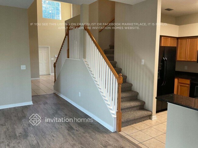 Photo - 2711 Queen Alberta Dr