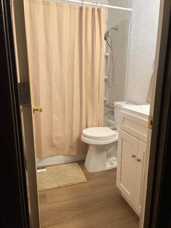 Photo - 1708 Holloman Dr Unit Apt. 9