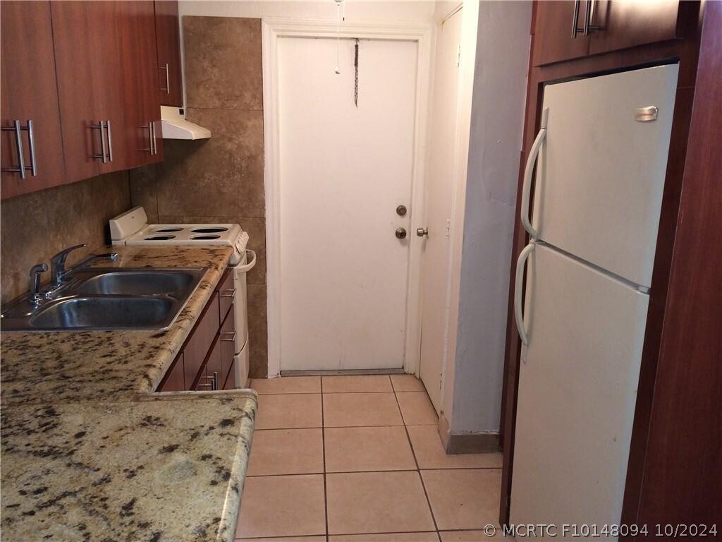 Photo - 636 NW 15th Terrace Unit 2