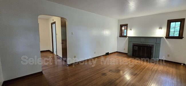 Photo - 7532 W Jefferson Blvd