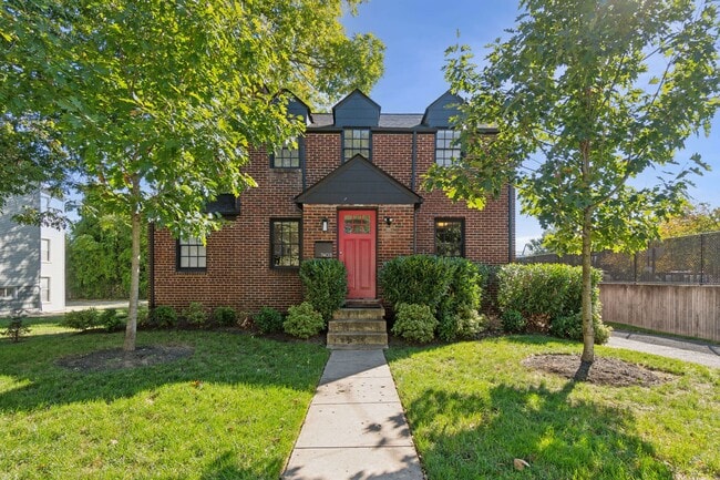 Building Photo - 7403 Columbia Ave Rental