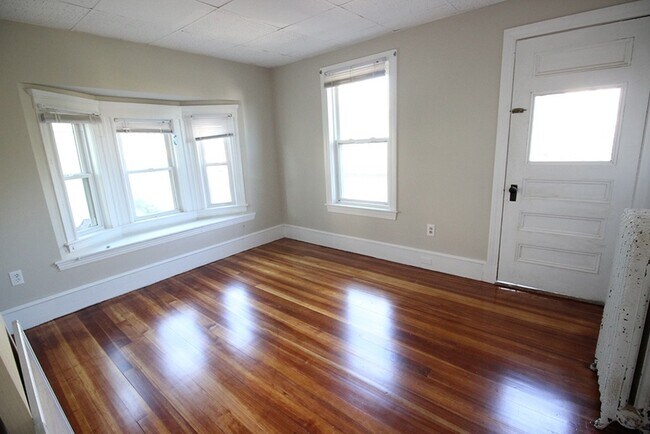 Photo - 14 Dow St Unit 2