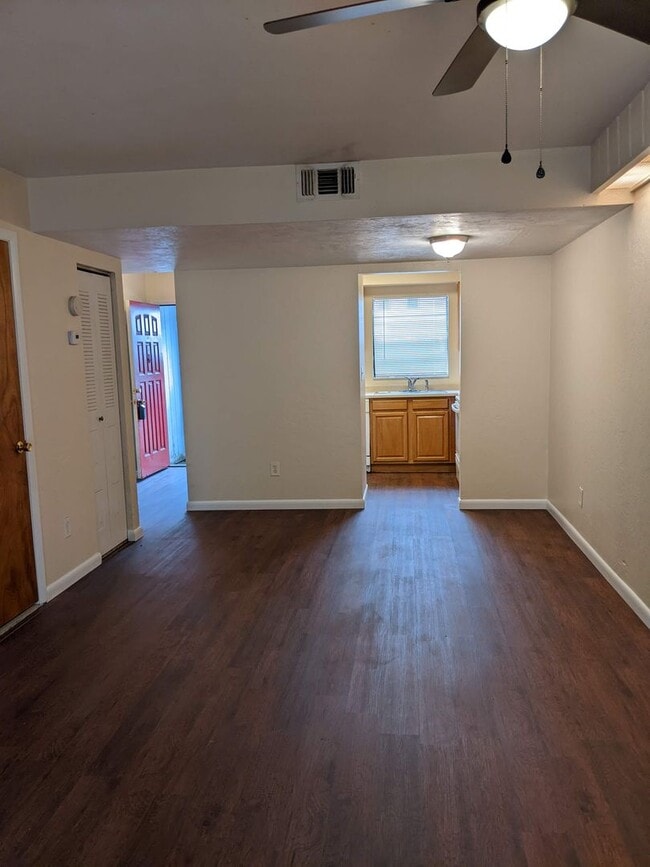 Photo - Mossy Oaks, 4123-3 Unit Mossy Oaks 4123-3