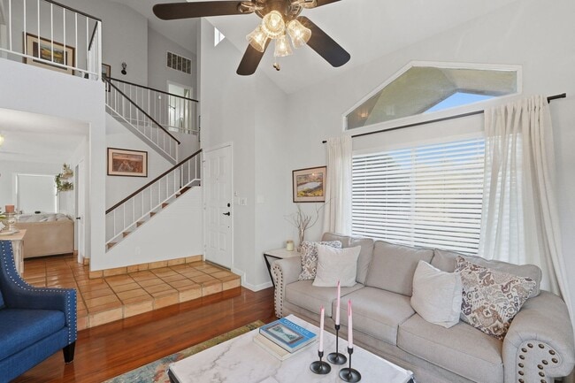 Photo - FURNISHED 2 Bedrooms plus den/loft & Private Pool