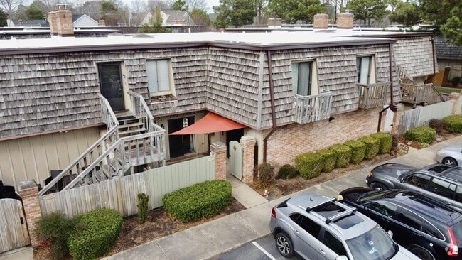 Building Photo - 109 Saw Grass Bend Rental