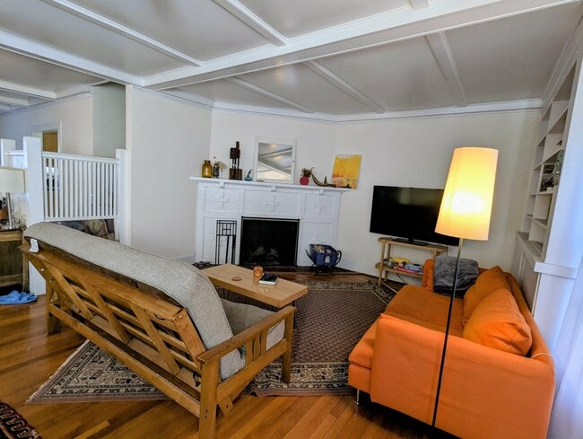 Photo - 136 Judd Falls Rd Unit 136