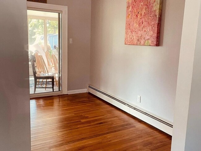 Photo - 530 E Garfield Ave