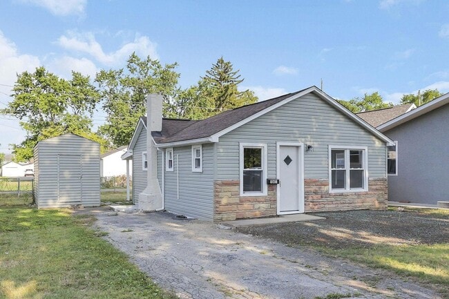 561 Erickson Ave
