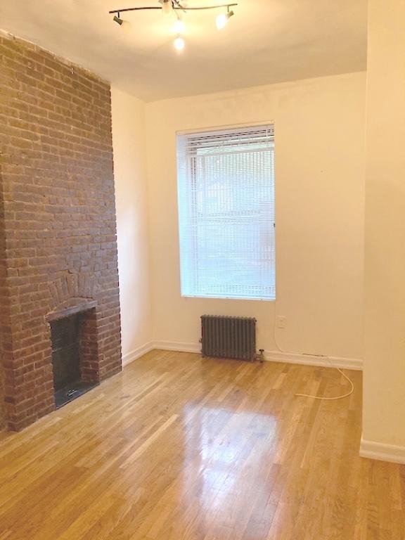 Building Photo - 1 bedroom in NEW YORK NY 10011 Unit 1E Rental