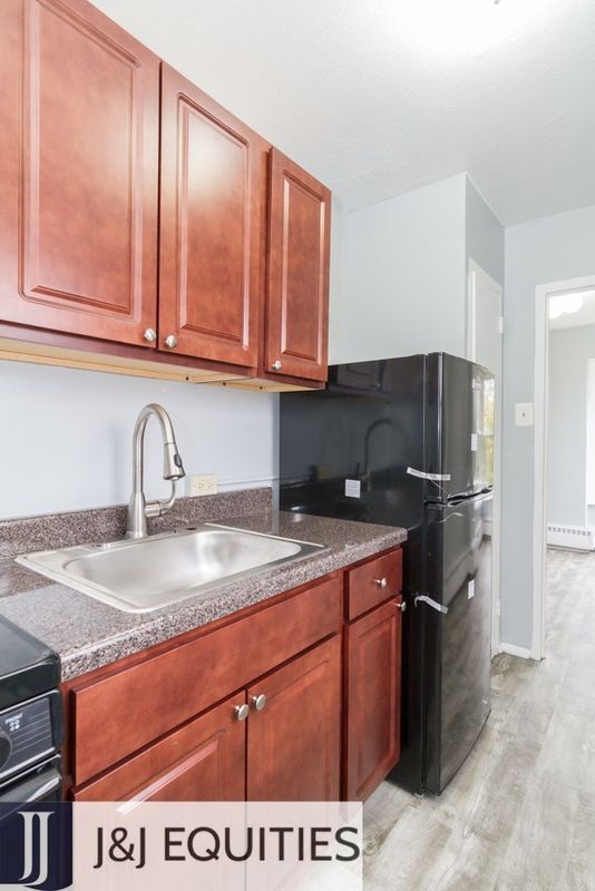 7333 N Ridge Blvd Unit 409