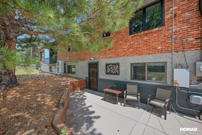 Photo - 7980 Fairview Rd