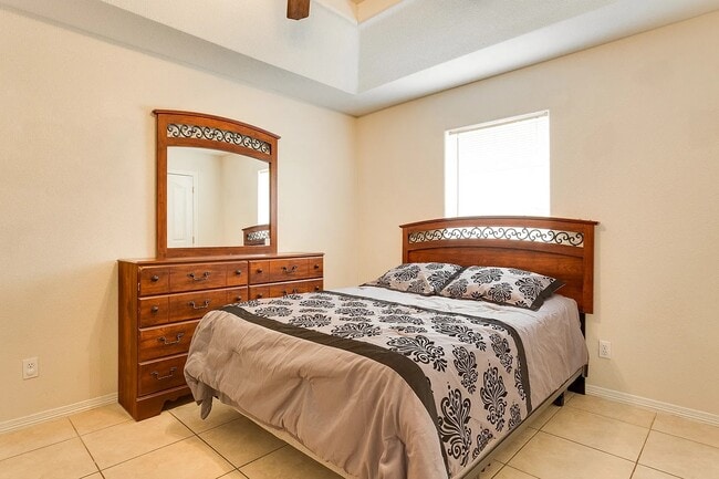 Photo - 107 S Ridge Ln