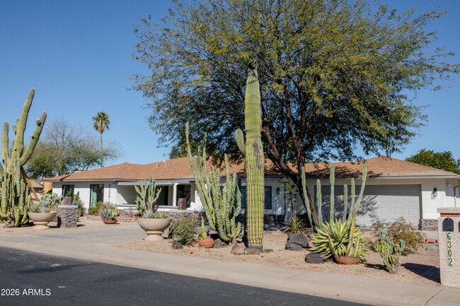 Photo - 6302 E Winchcomb Dr