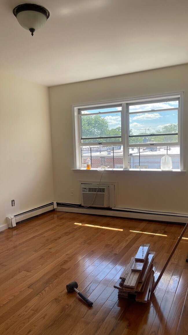 Photo - 1222 E 54th St Unit #3