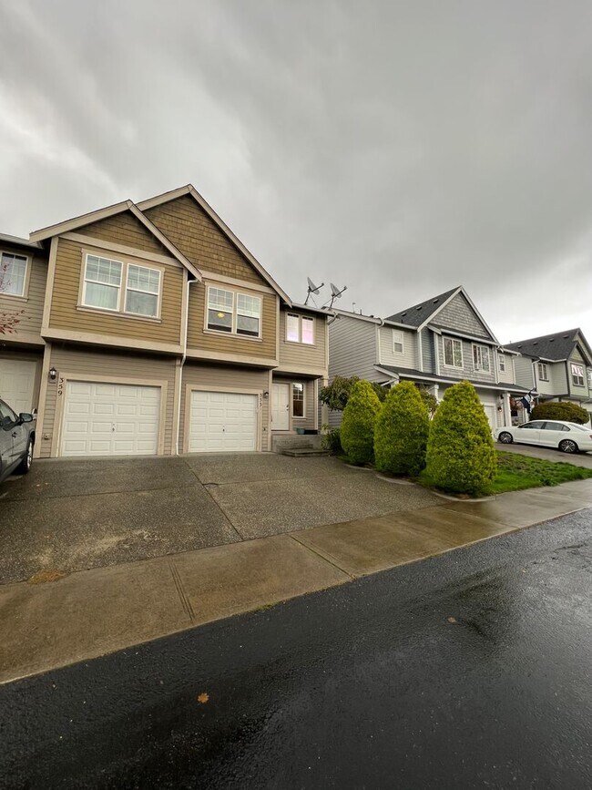 353 NE Miramar Cir, Bremerton - 353 NE Miramar Cir, Bremerton House
