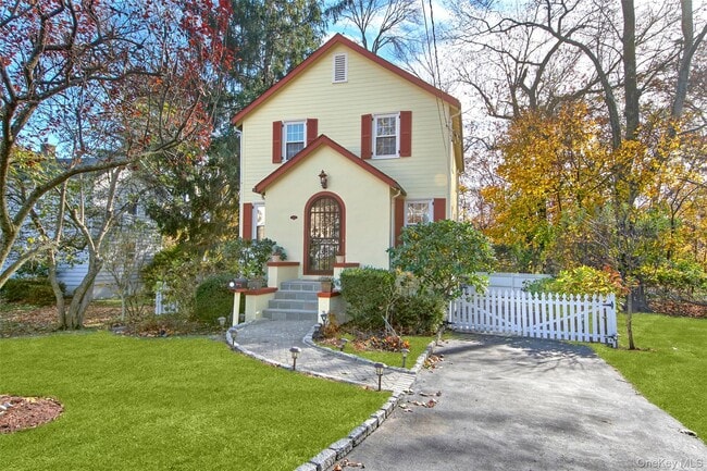 Photo - 17 Haven Ave