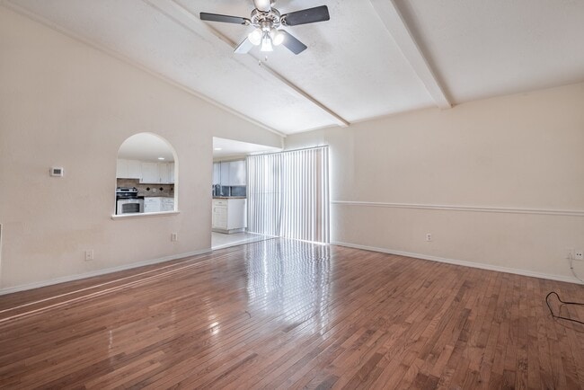 Photo - 5139 Sprey Dr