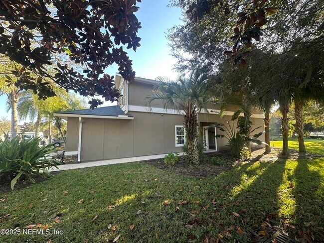 Photo - 105 Leese Dr