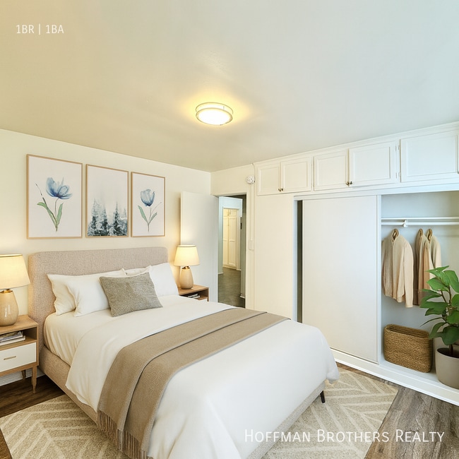 Photo - 131 Normandie Ave Unit 2