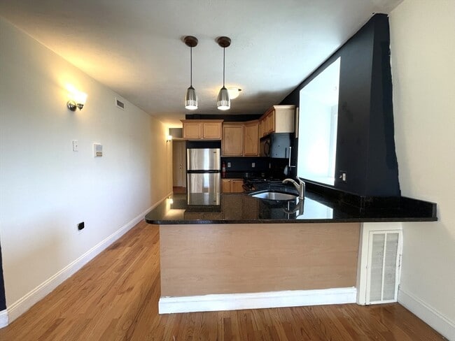 Photo - 11 Brighton St Unit 3