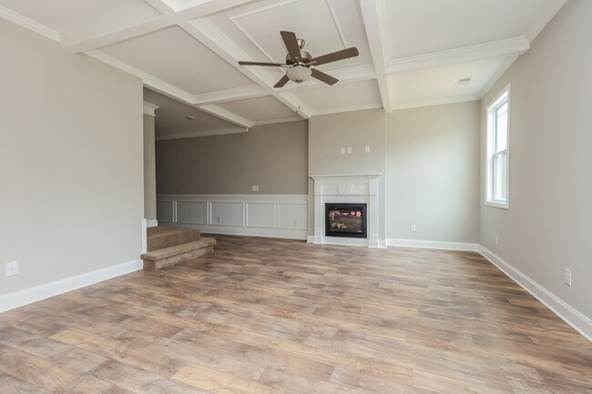 Photo - 1188 Black Oak Cir