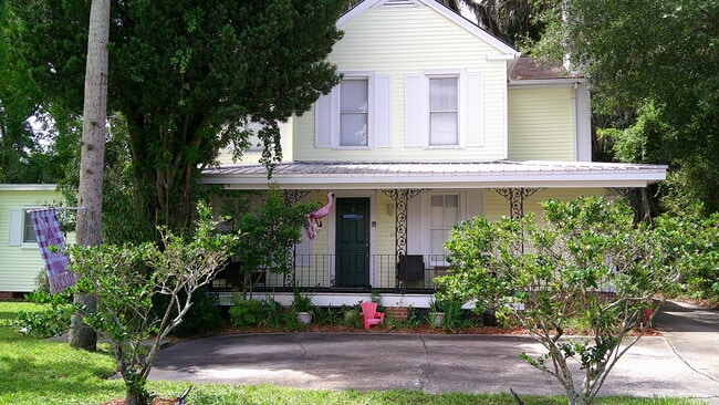 Main Building A,B,C - Deland Marigold