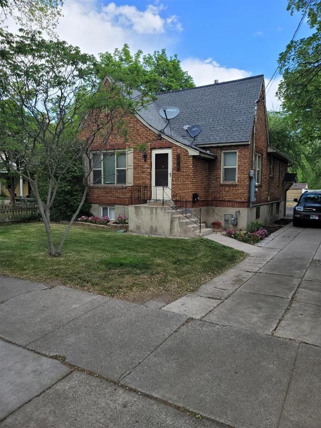 Photo - 129 W 200 N House