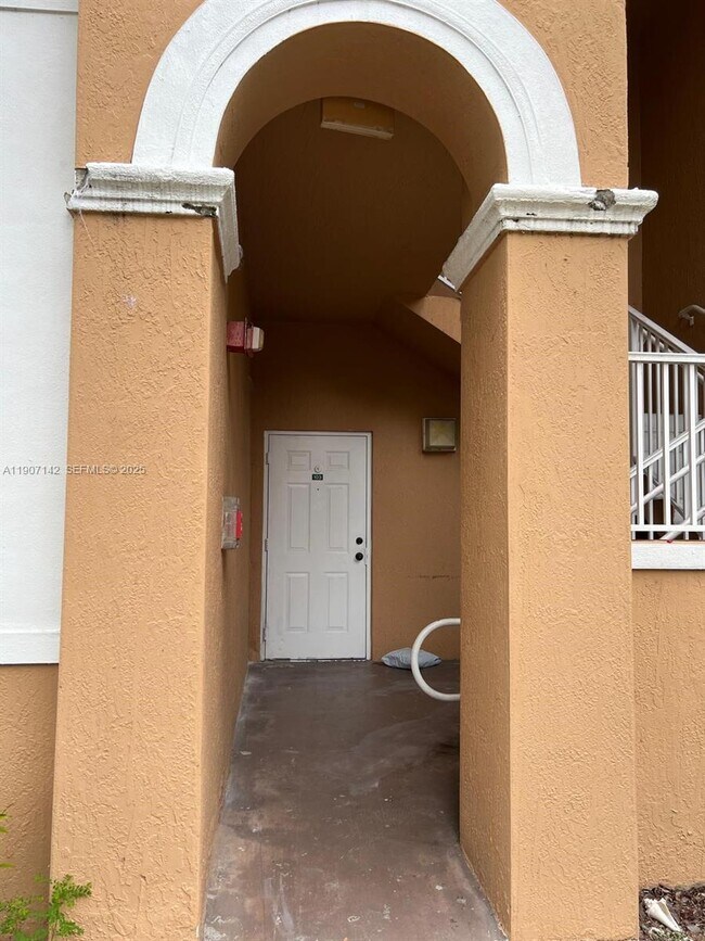 Photo - 17710 NW 73rd Ave Unit 103-20