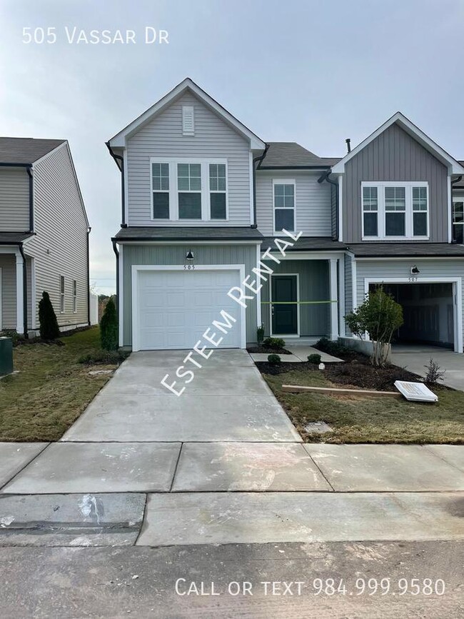 Photo - 505 Vassar Dr House
