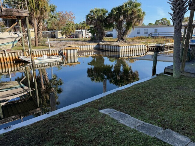 Photo - 6588 Harbour Blvd