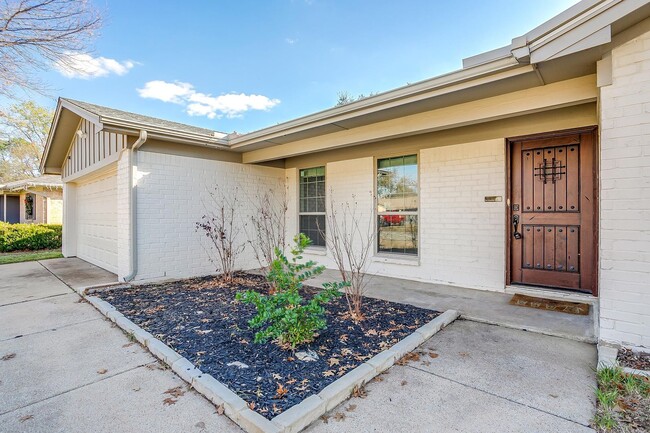 Photo - Well Maintained- 3 Bed, 2 Bath Home in Established Bedford Neighborhood- HEB ISD- 76022