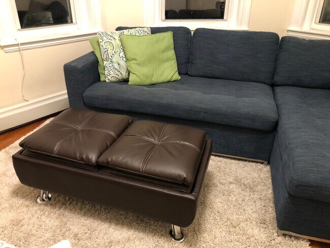 Building Photo - 1860 Commonwealth Ave Unit ID1355150P